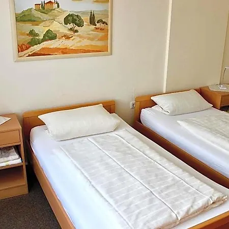 Klusmeyer Hotel *